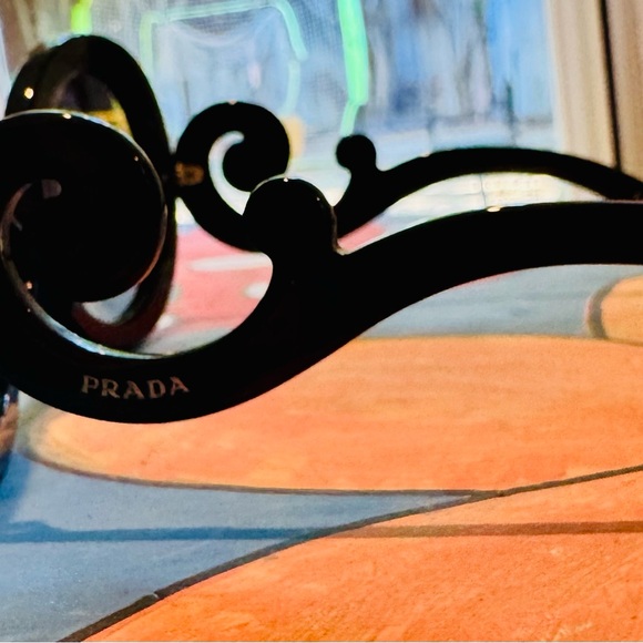 Posh Prada Baroque Sunglasses - Picture 7 of 10